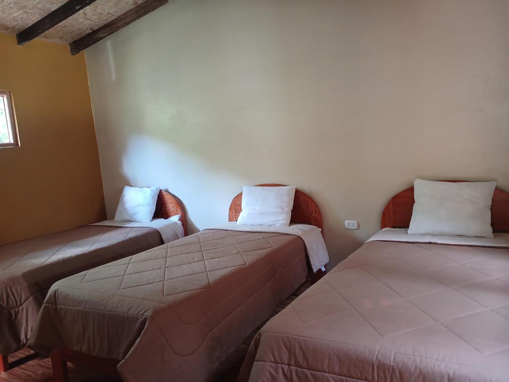 Lia B&B Lucmabamba Sahuayaco Zewnętrze zdjęcie